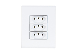 CONJ 4X2 COM 3 TOMADAS 2P+T 10A TRAMONTINA LIZ